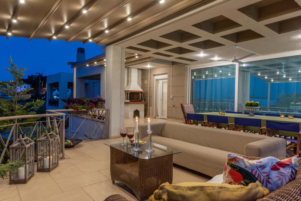Villa Luminous Nea Iraklitsa Екстериор снимка