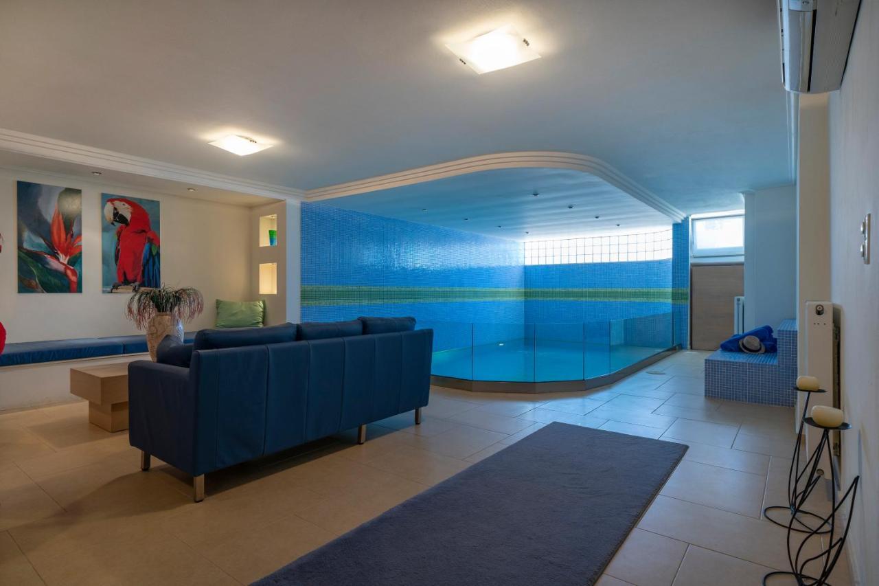 Villa Luminous Nea Iraklitsa Екстериор снимка