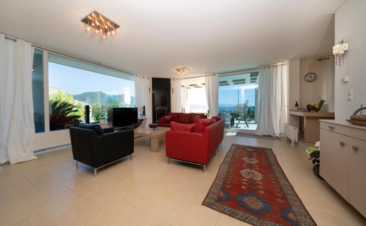 Villa Luminous Nea Iraklitsa Екстериор снимка