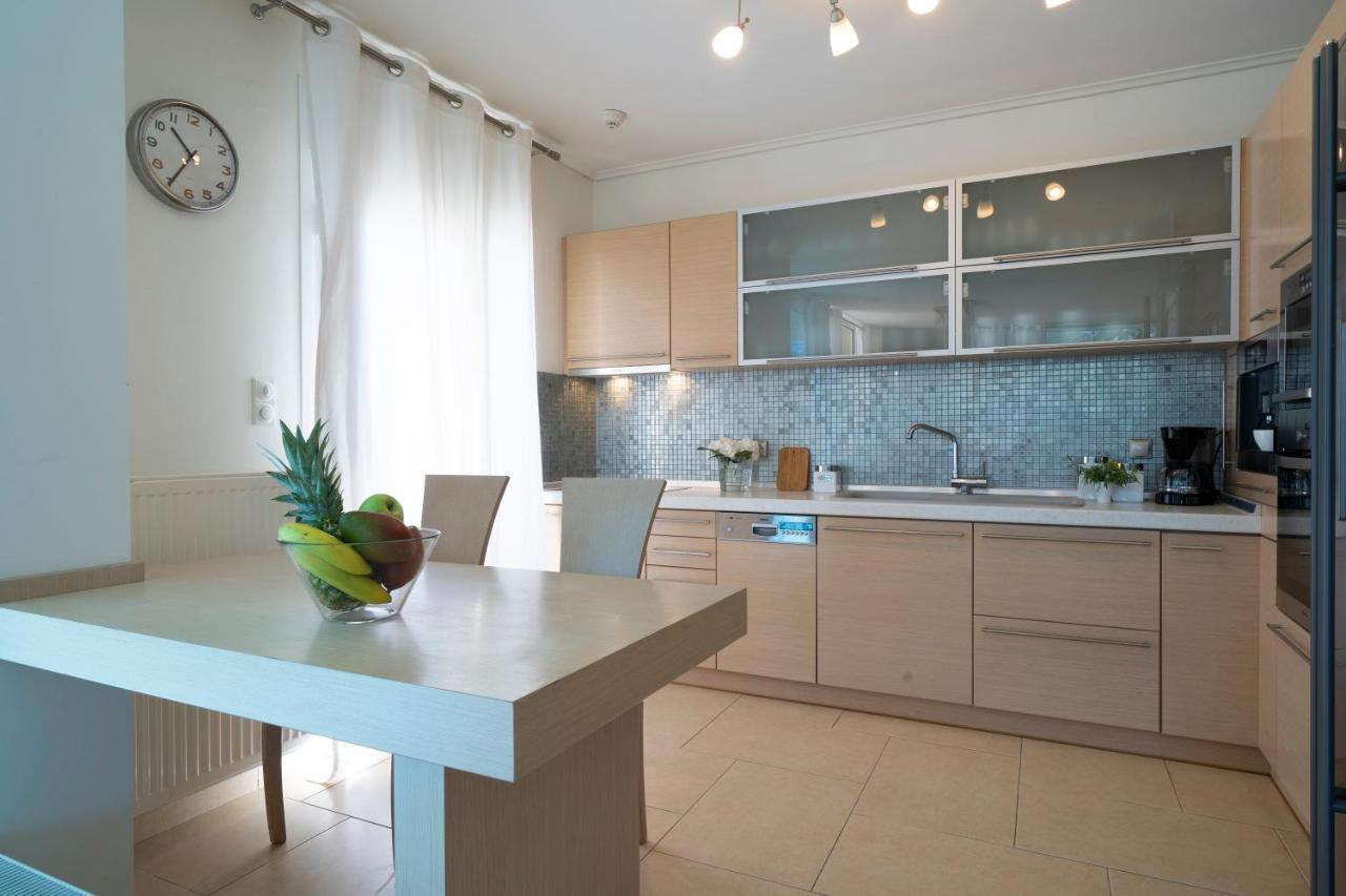 Villa Luminous Nea Iraklitsa Екстериор снимка
